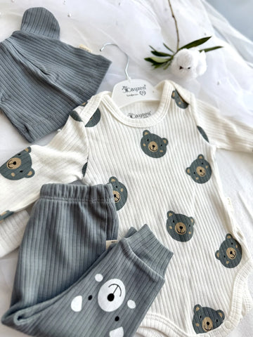 Комплект от 3 части-боди, панталон и шапка