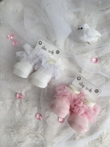 Сладки чорапки с тюл за бебе