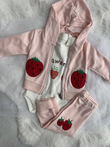 Бебешки Комплект "Сладки Ягоди" от 3 части