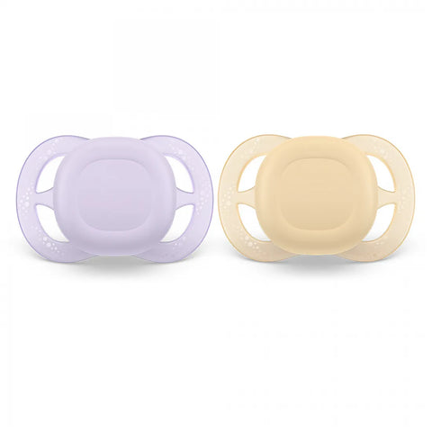 Комплект от 2 бр. ортодонтични залъгалки за новородени Philips AVENT SCF075/01 Ultra Start 0-2м, в оранжево и лилаво, в кутия за стерилизиране